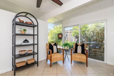 748 Appleberry Drive San Rafael CA 94903