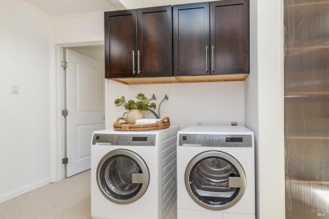 748 Appleberry Drive San Rafael CA 94903
