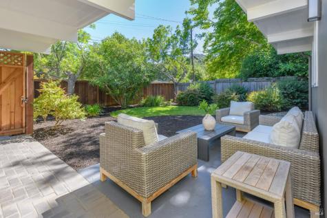 748 Appleberry Drive San Rafael CA 94903