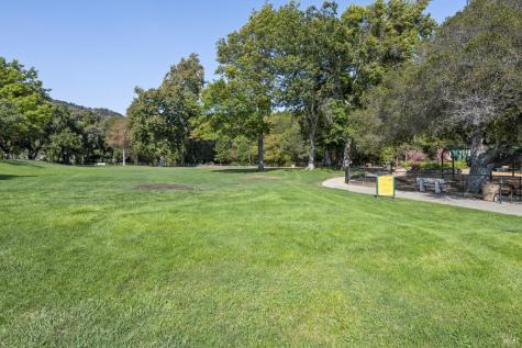 748 Appleberry Drive San Rafael CA 94903