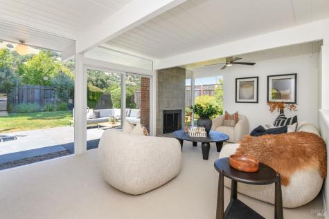 748 Appleberry Drive San Rafael CA 94903