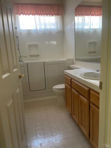 849 Patti Page Court Windsor CA 95492
