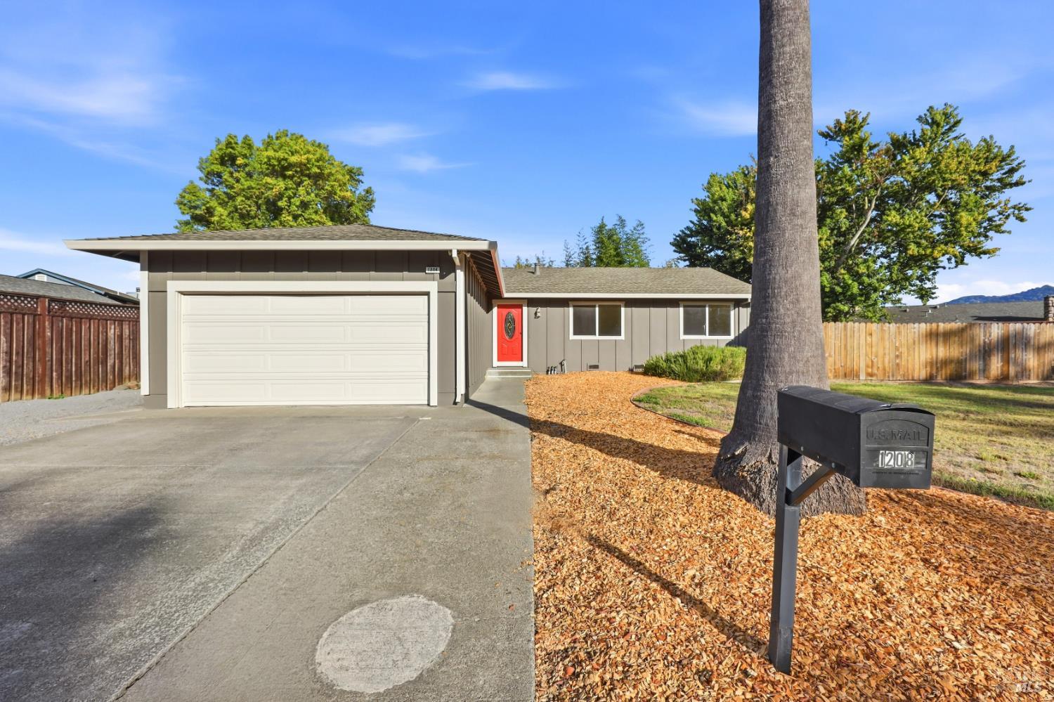 1208 Eric Court Rohnert Park CA 94928