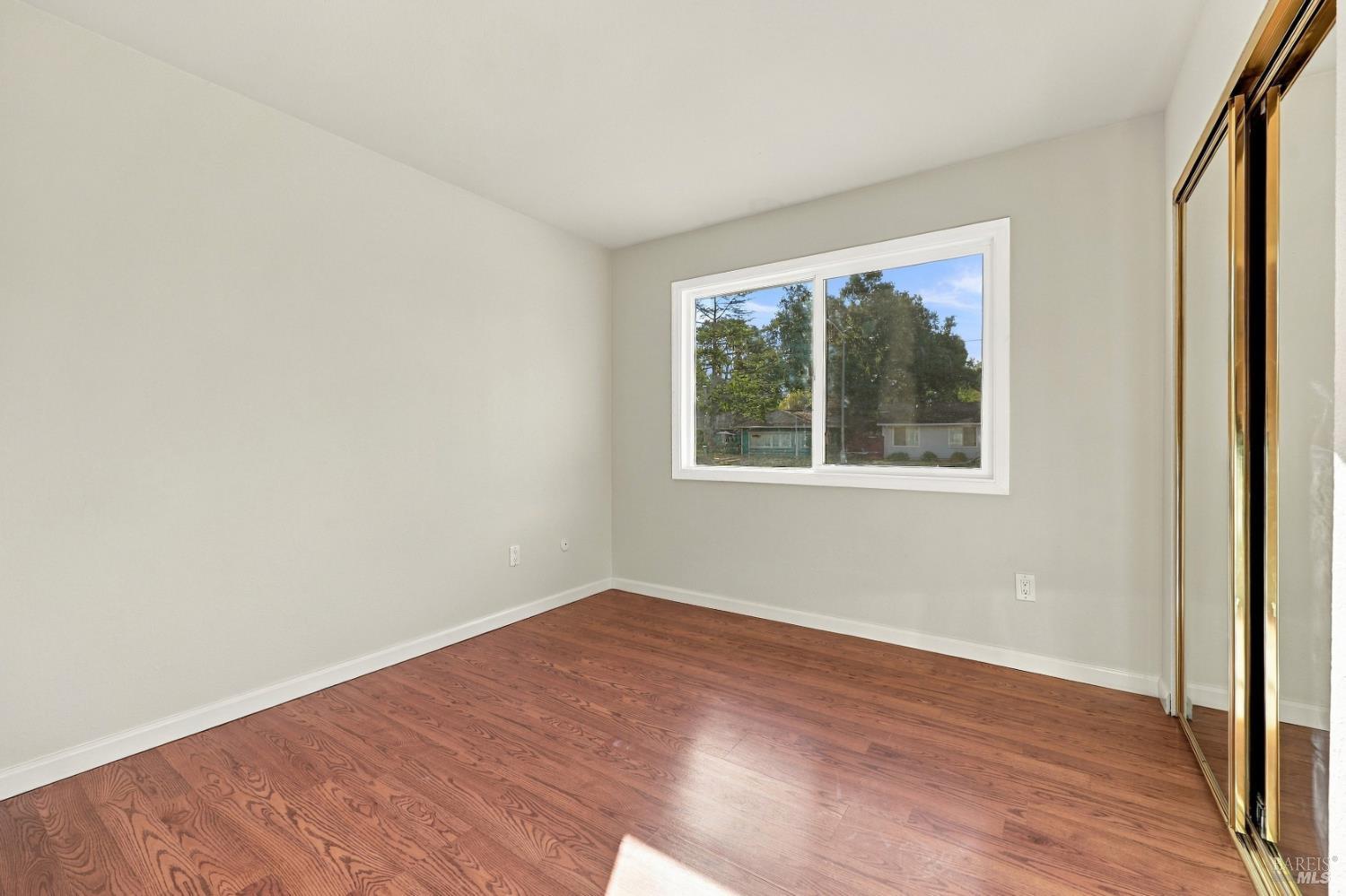 1208 Eric Court Rohnert Park CA 94928