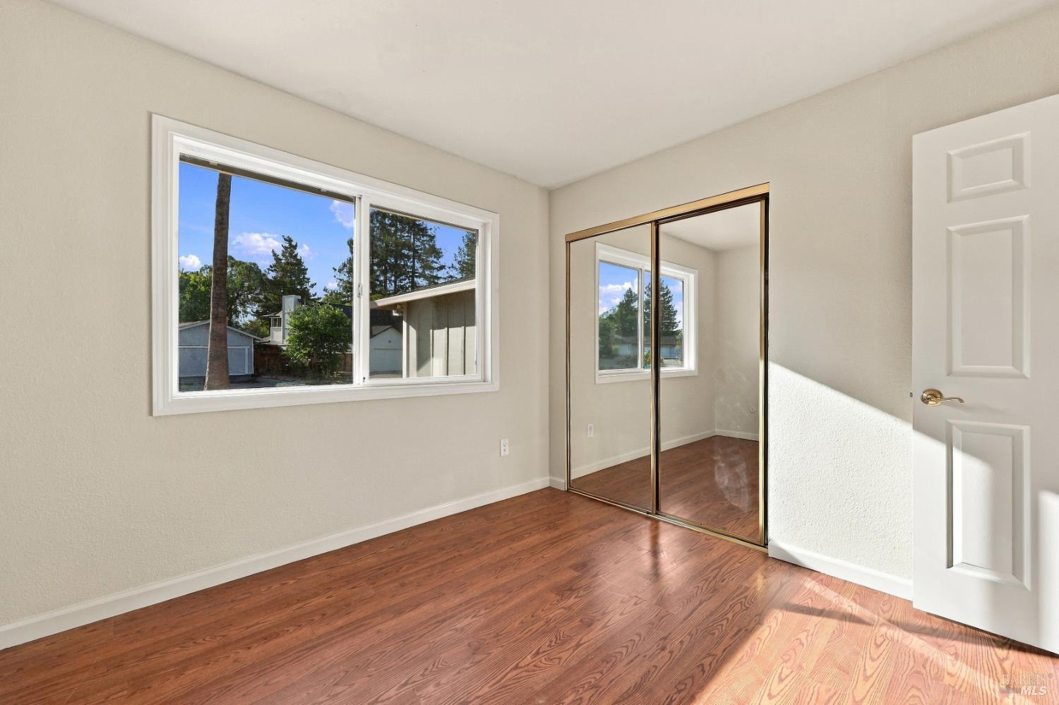 1208 Eric Court Rohnert Park CA 94928