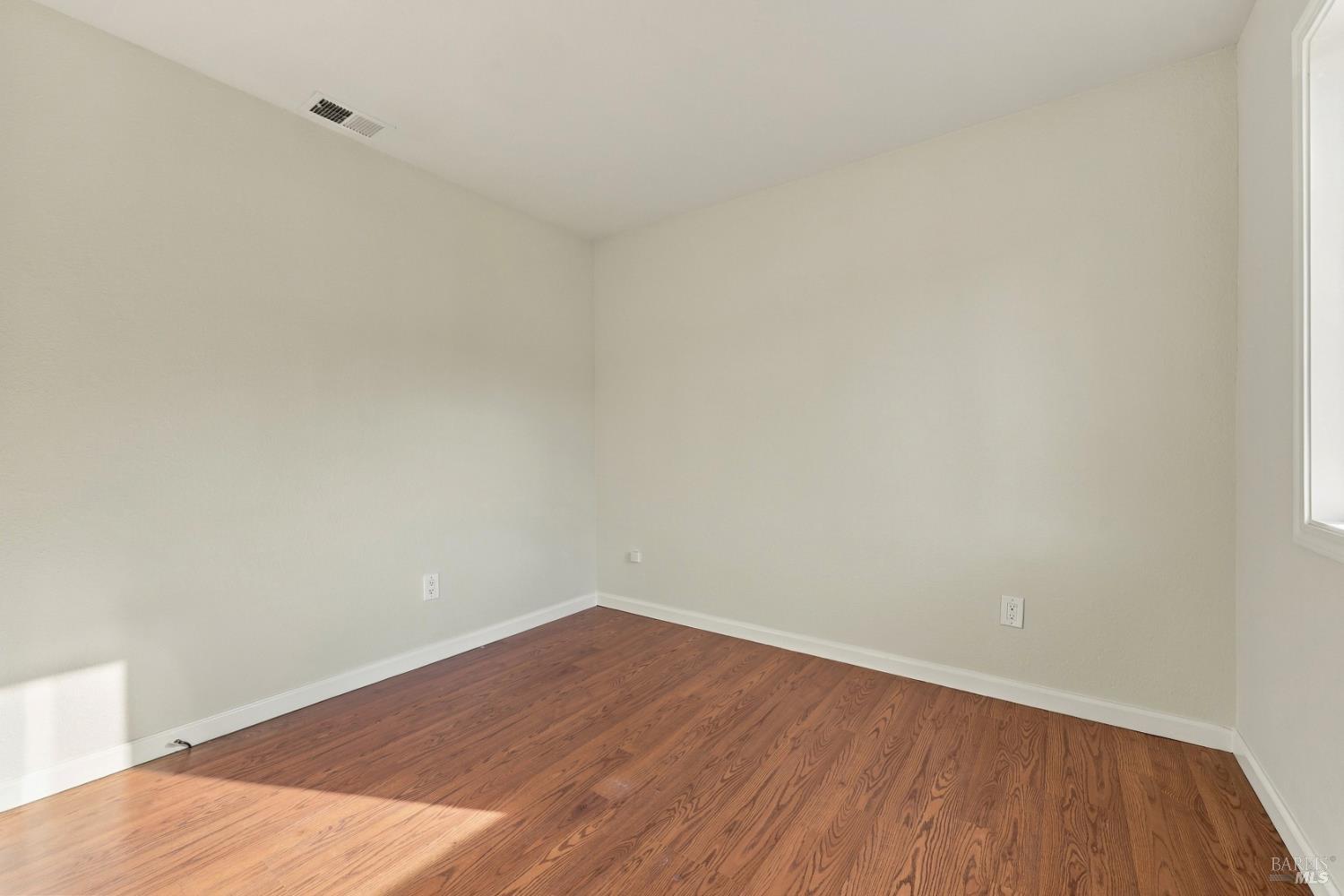 1208 Eric Court Rohnert Park CA 94928