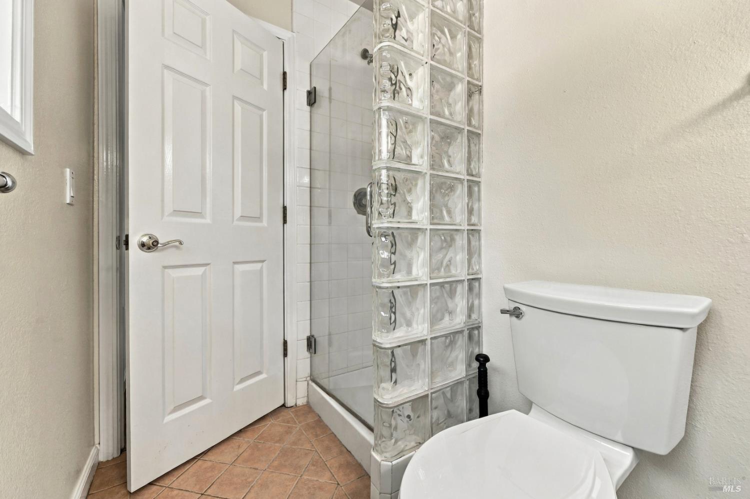 1208 Eric Court Rohnert Park CA 94928
