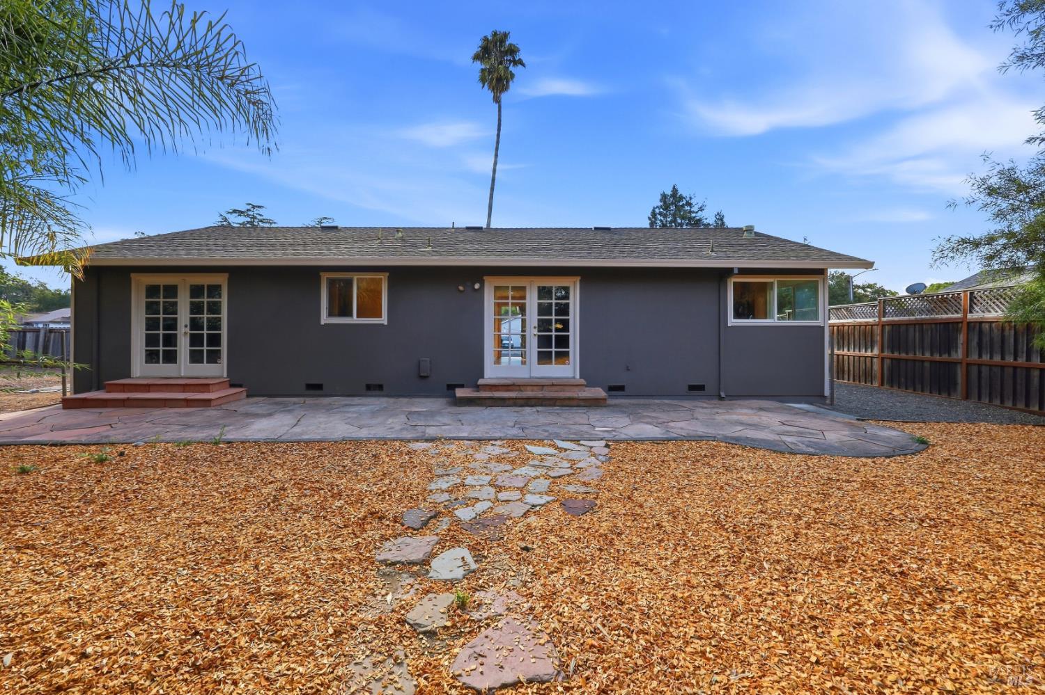 1208 Eric Court Rohnert Park CA 94928
