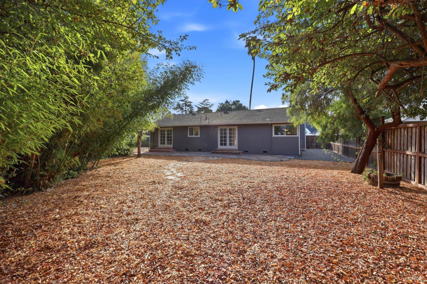 1208 Eric Court Rohnert Park CA 94928