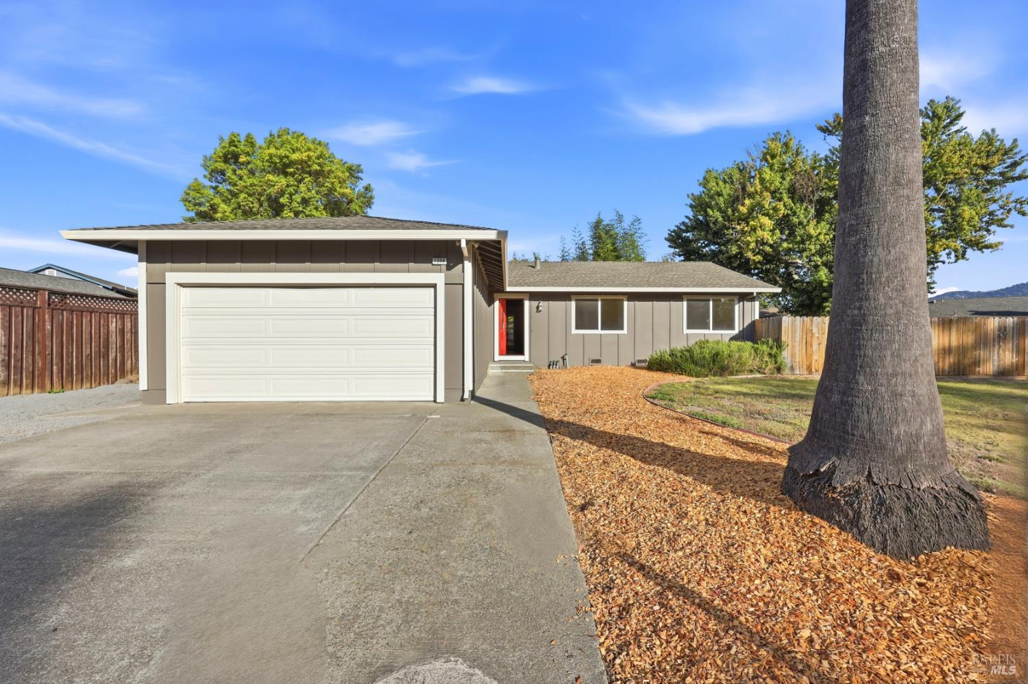 1208 Eric Court Rohnert Park CA 94928