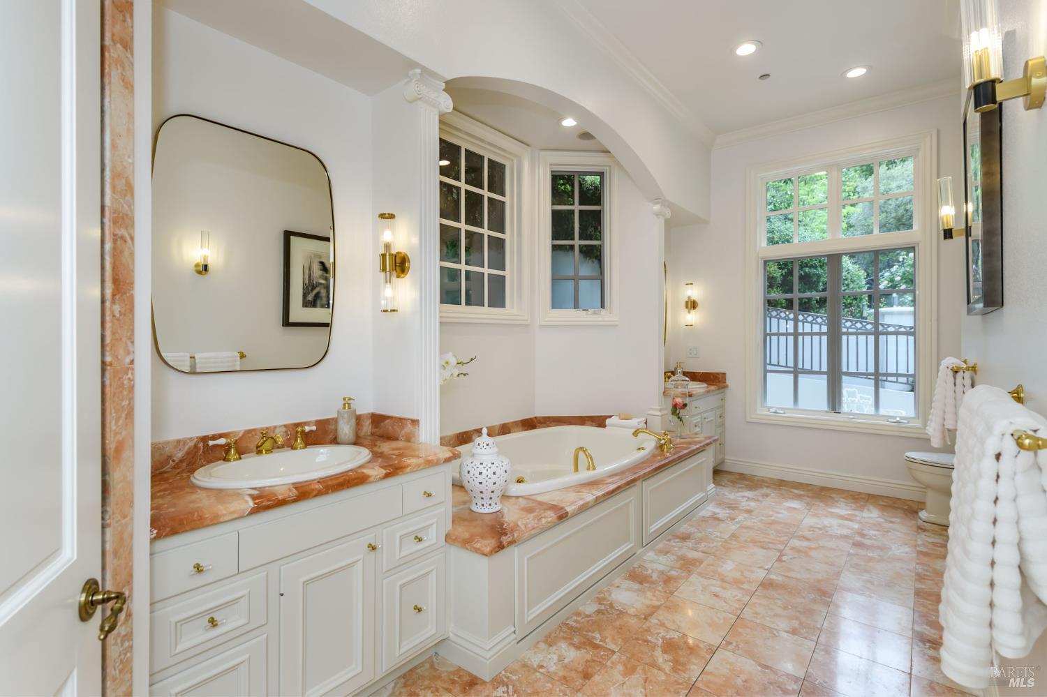 2 Woodland Place Kentfield CA 94904