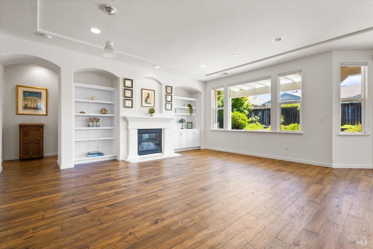 9240 Oak Trail Circle Santa Rosa CA 95409