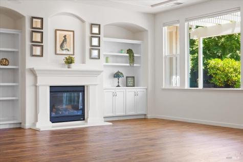 9240 Oak Trail Circle Santa Rosa CA 95409