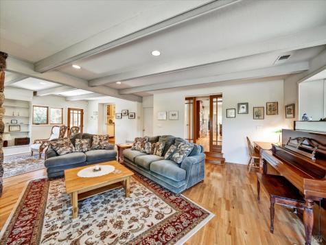6410 Bennett Valley Road Santa Rosa CA 95404