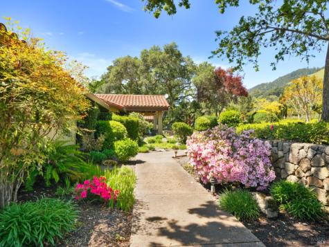 6410 Bennett Valley Road Santa Rosa CA 95404