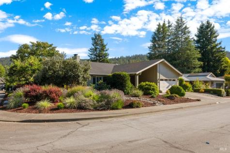 6440 Meadow Creek Lane Santa Rosa CA 95409