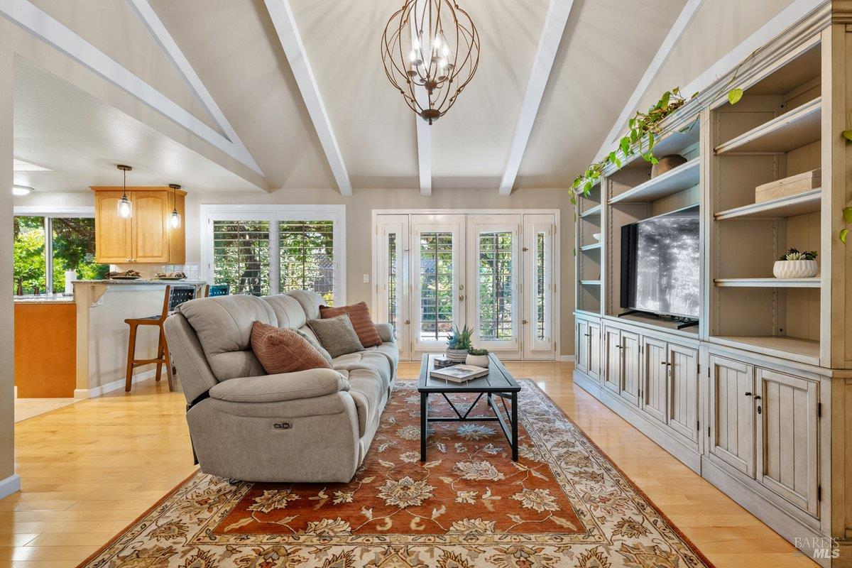 6440 Meadow Creek Lane Santa Rosa CA 95409