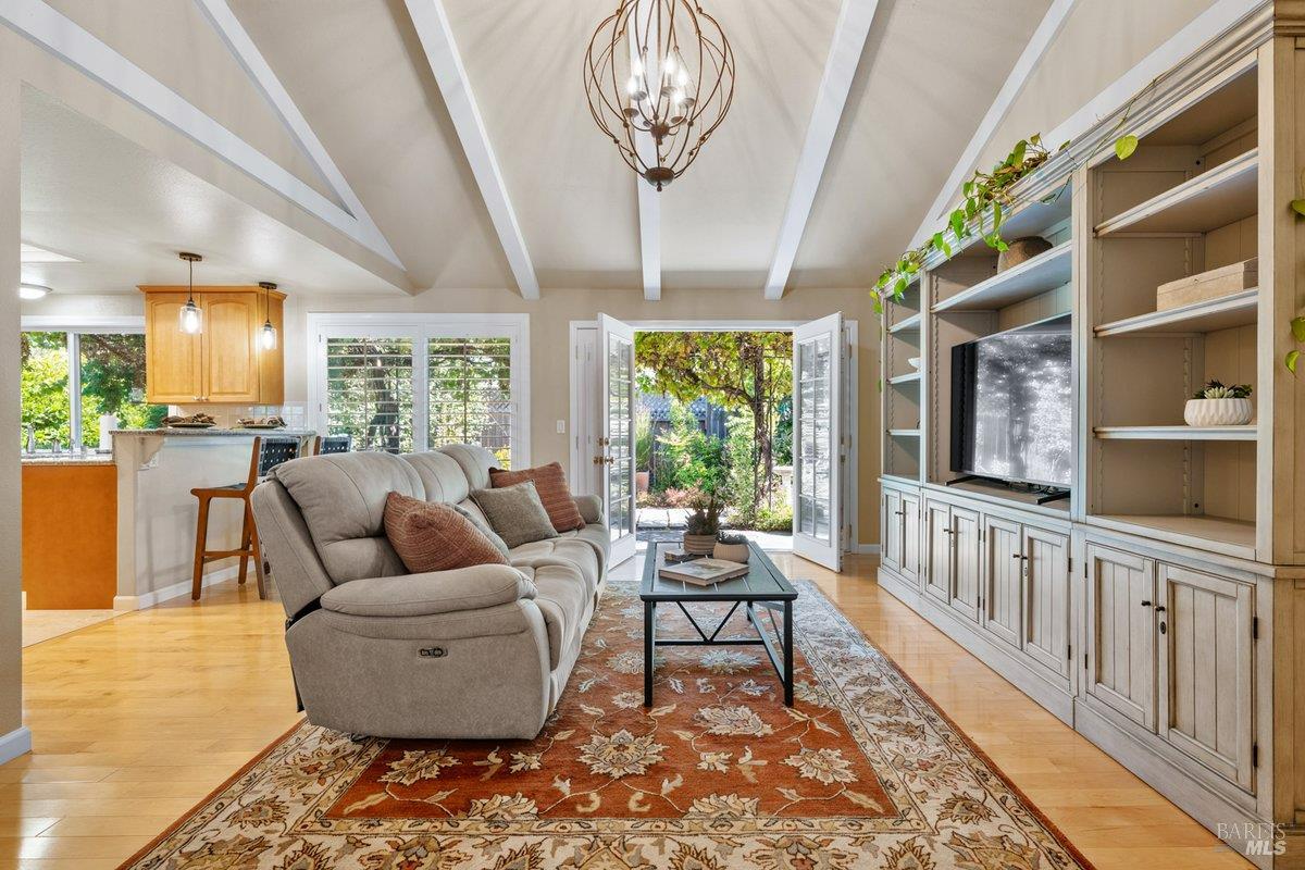 6440 Meadow Creek Lane Santa Rosa CA 95409