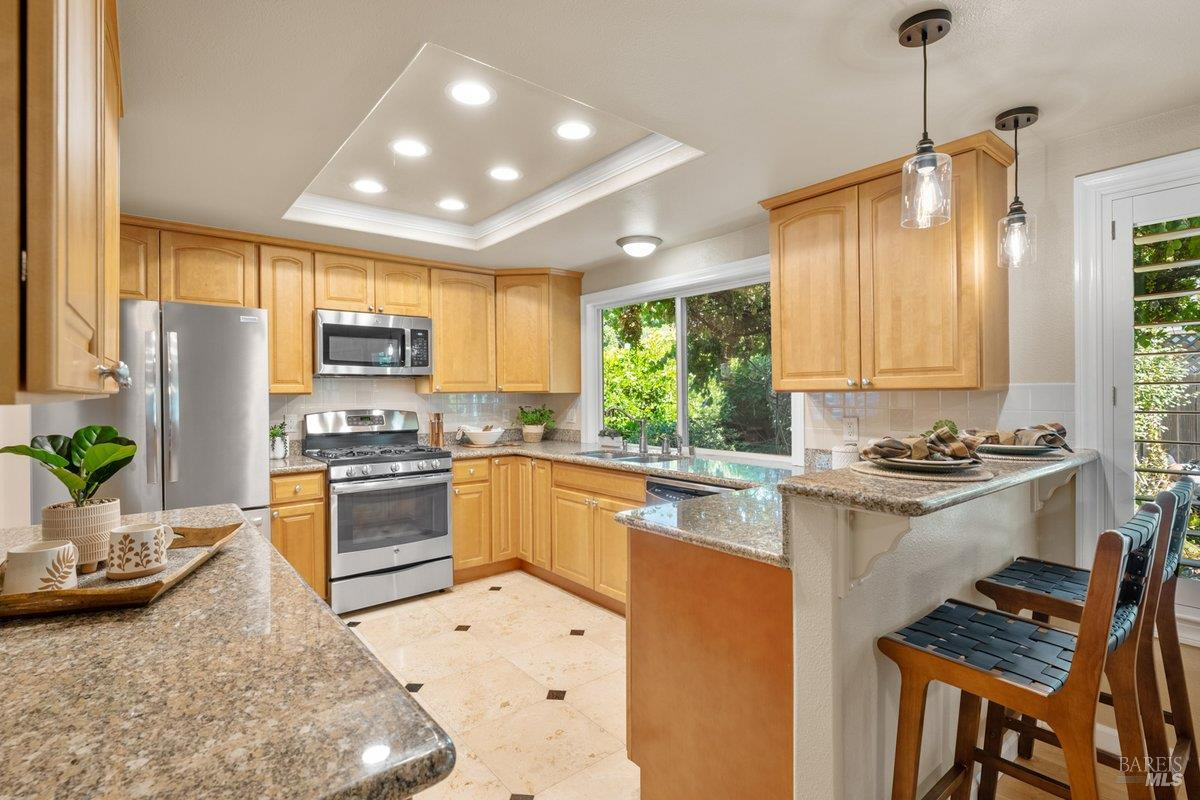 6440 Meadow Creek Lane Santa Rosa CA 95409