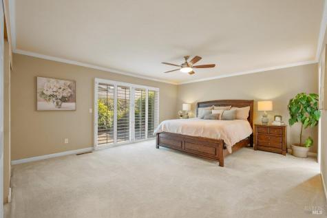 6440 Meadow Creek Lane Santa Rosa CA 95409