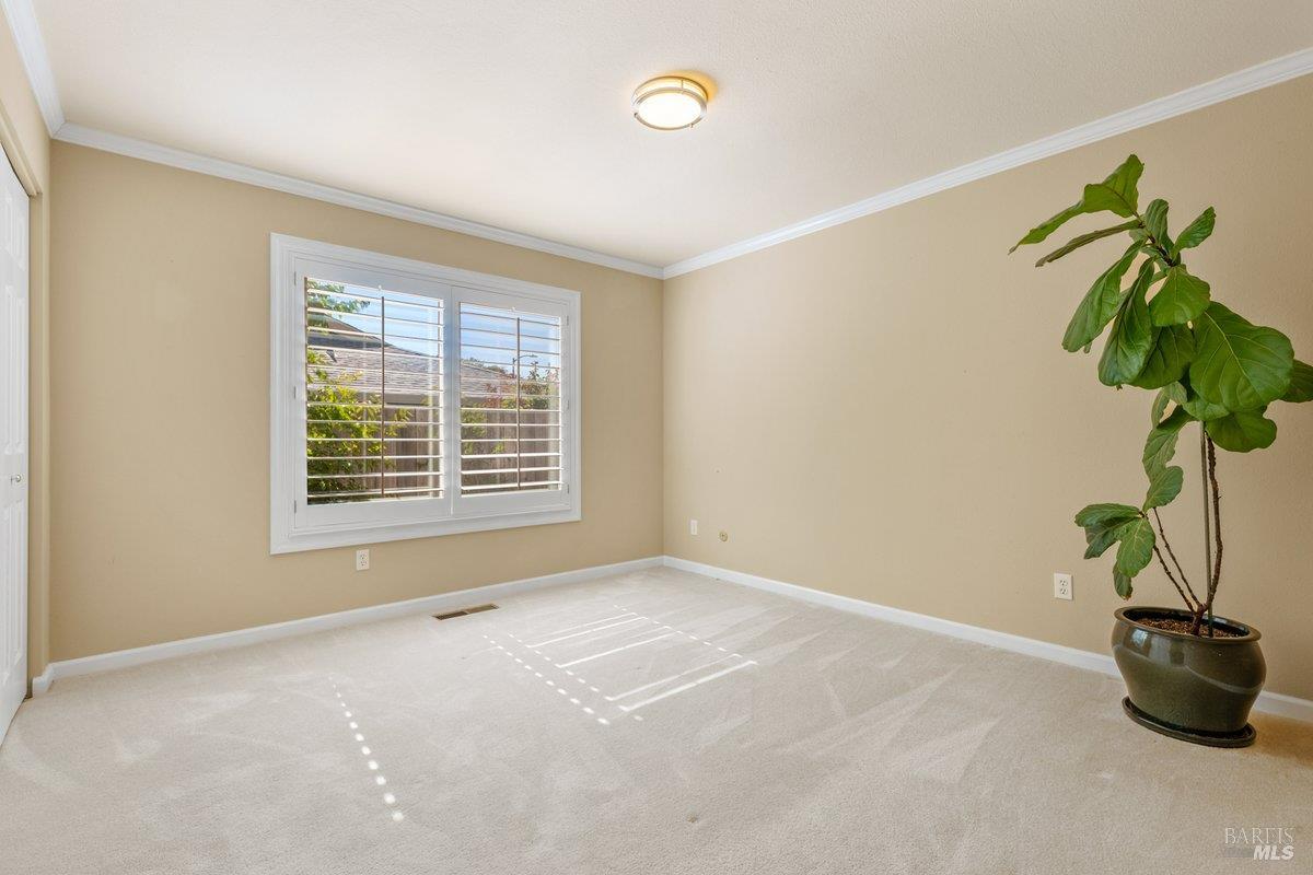 6440 Meadow Creek Lane Santa Rosa CA 95409