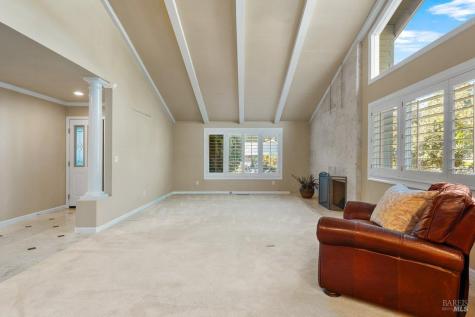 6440 Meadow Creek Lane Santa Rosa CA 95409