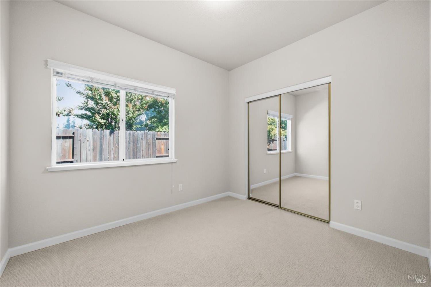 337 Sun Valley Way Vacaville CA 95688