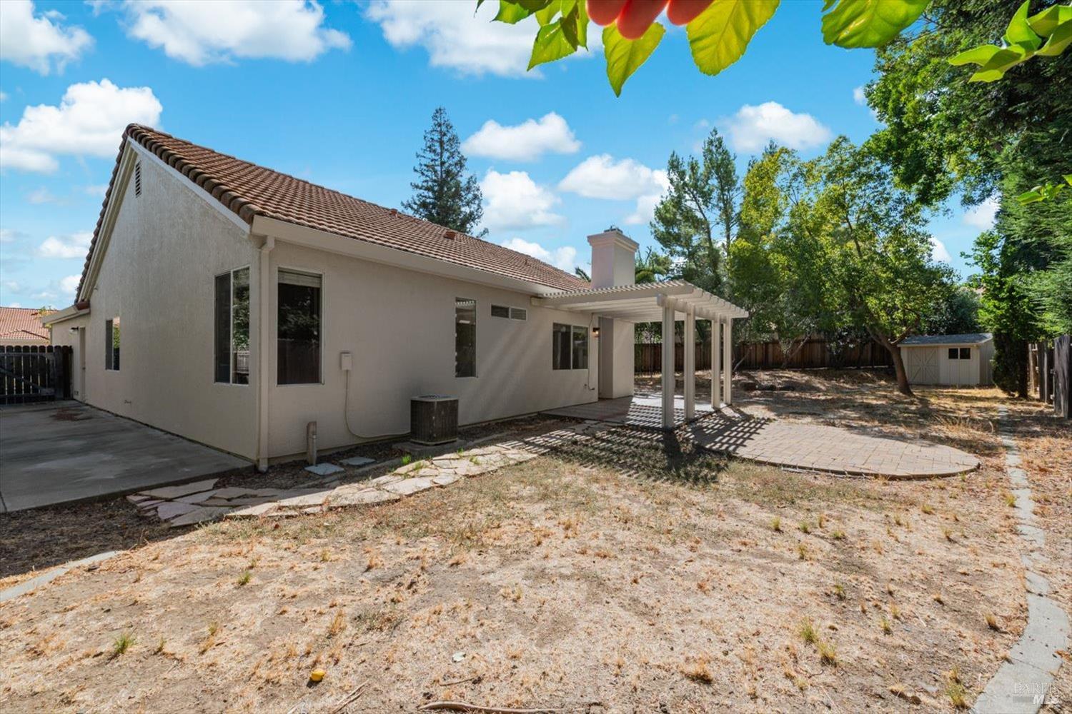 337 Sun Valley Way Vacaville CA 95688