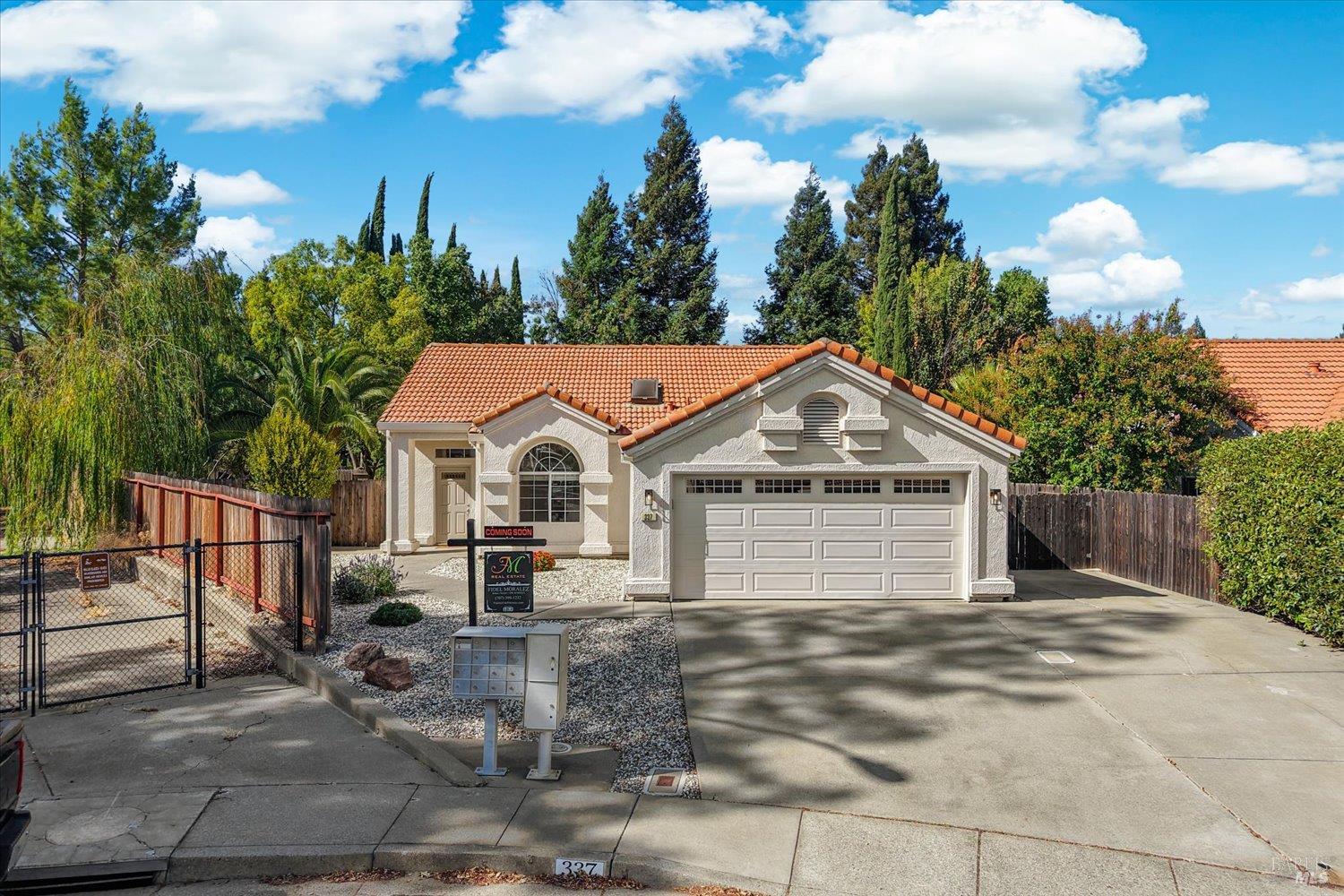 337 Sun Valley Way Vacaville CA 95688