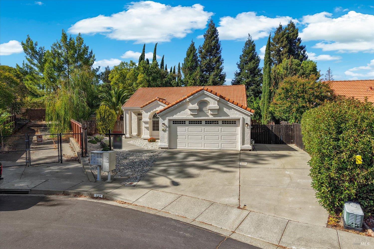 337 Sun Valley Way Vacaville CA 95688