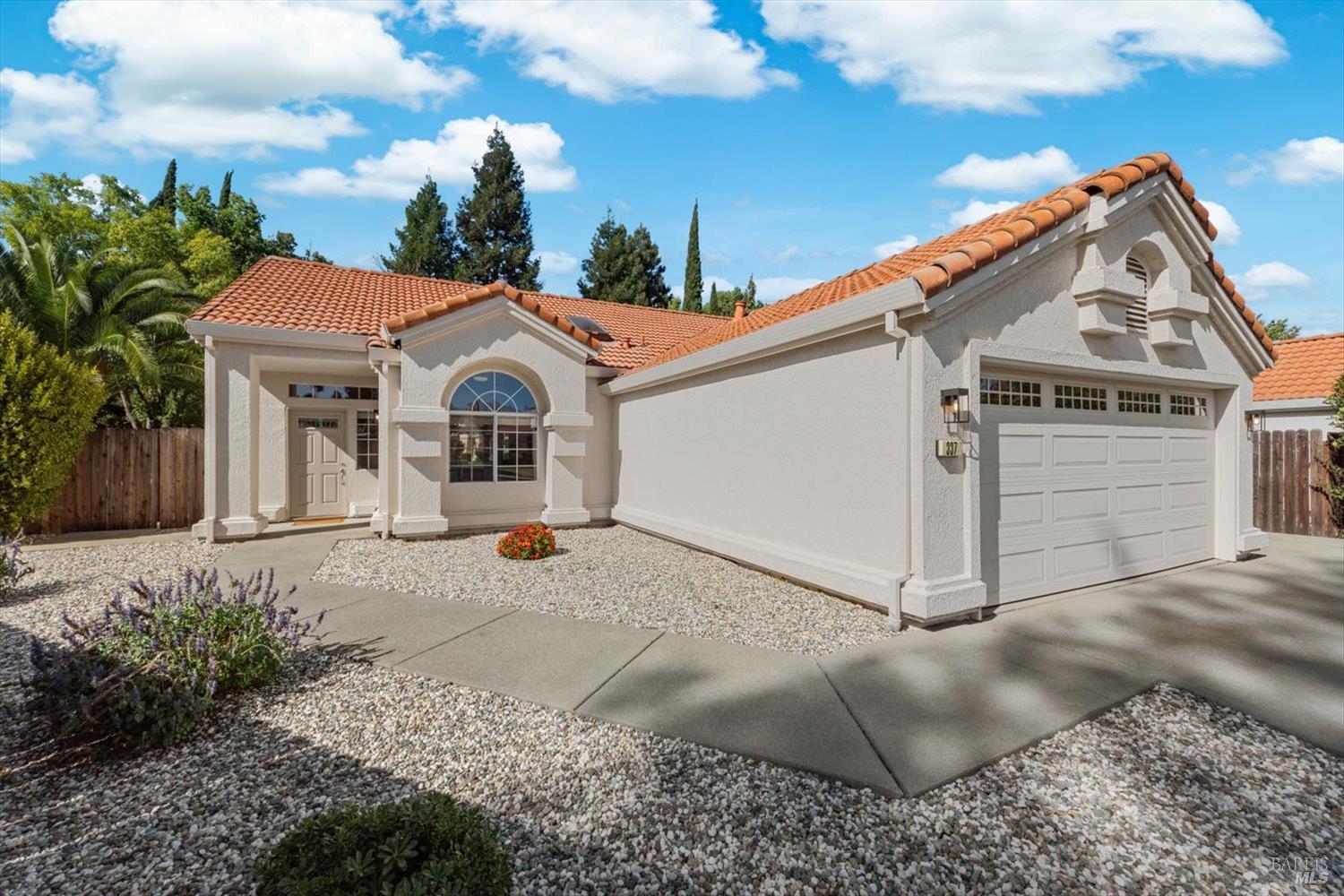 337 Sun Valley Way Vacaville CA 95688