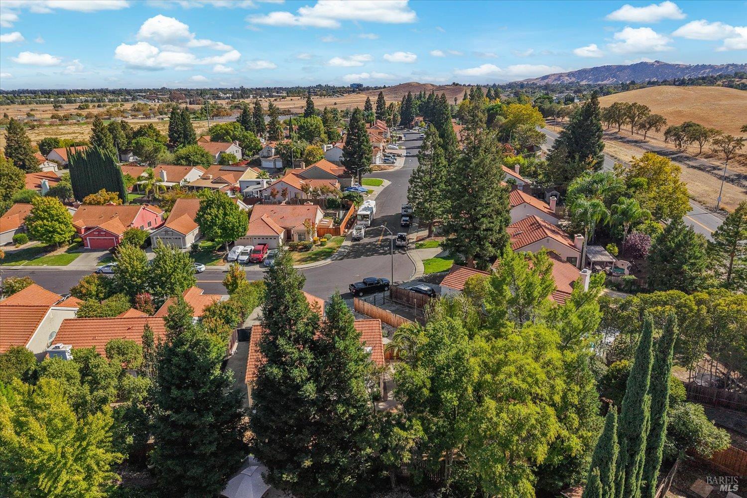 337 Sun Valley Way Vacaville CA 95688