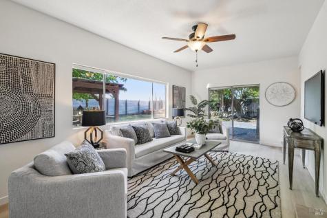 2295 Francisco Avenue Santa Rosa CA 95403