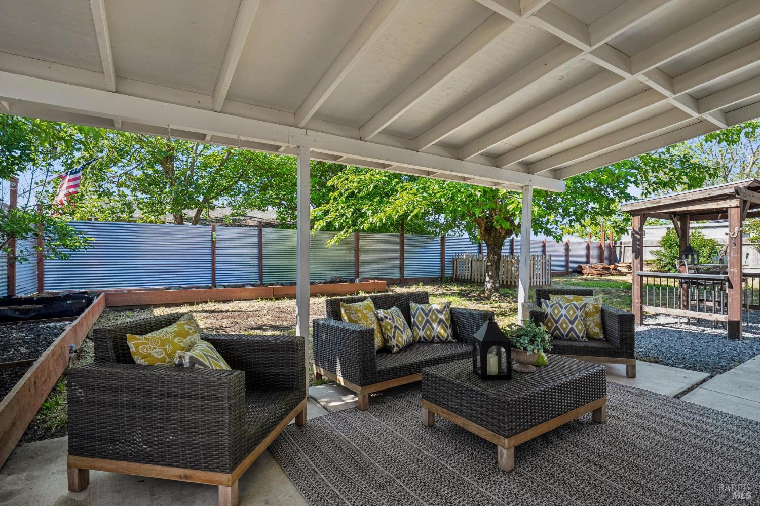 2295 Francisco Avenue Santa Rosa CA 95403