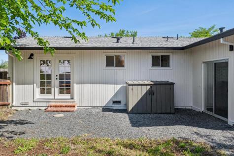 2295 Francisco Avenue Santa Rosa CA 95403