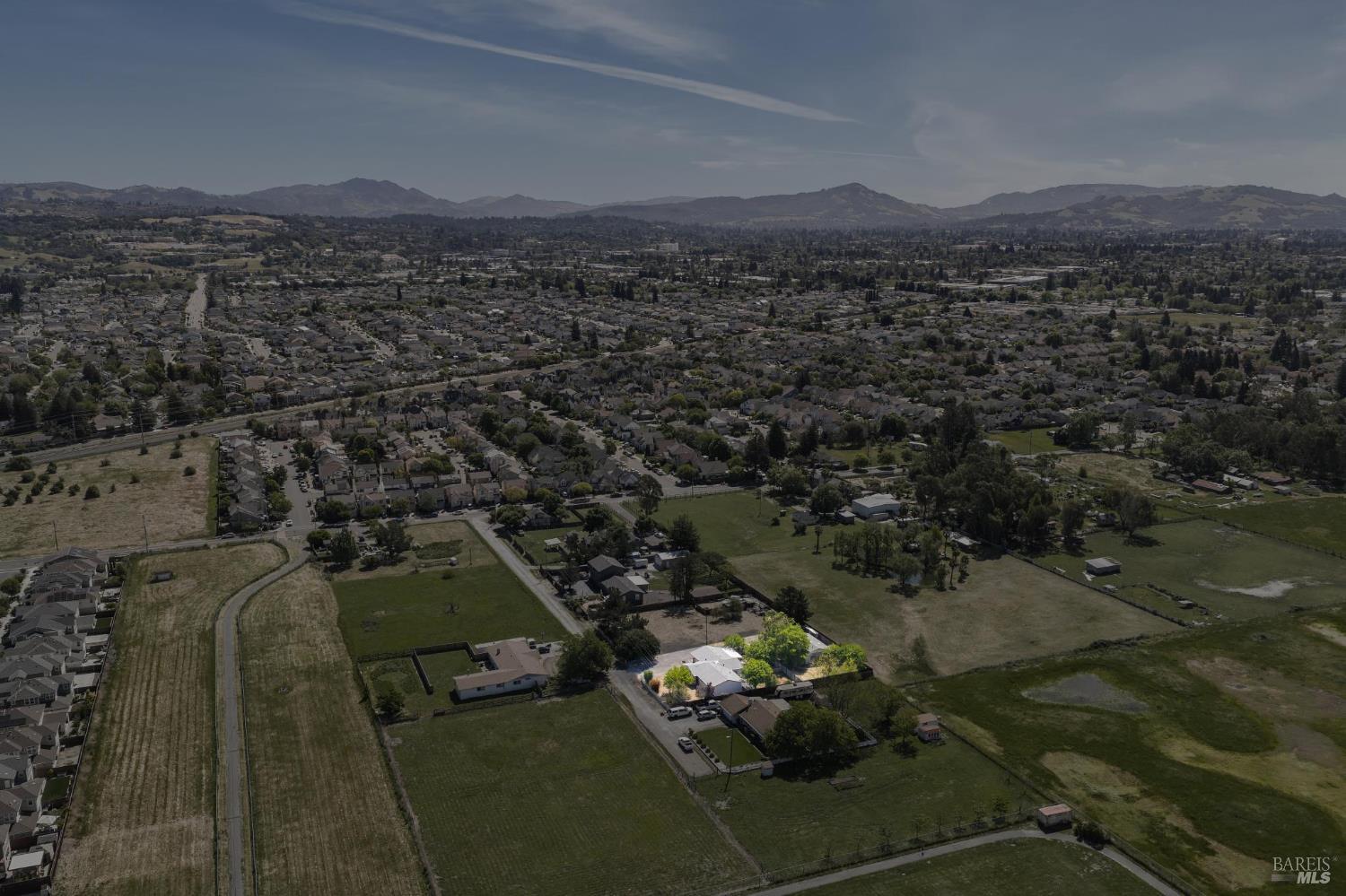 2295 Francisco Avenue Santa Rosa CA 95403