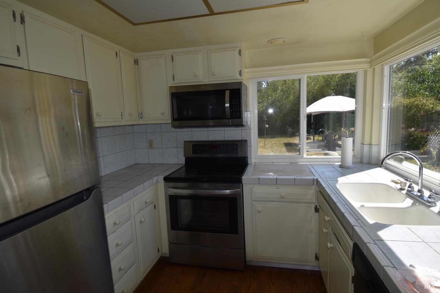 1950 Neotomas Avenue Santa Rosa CA 95405