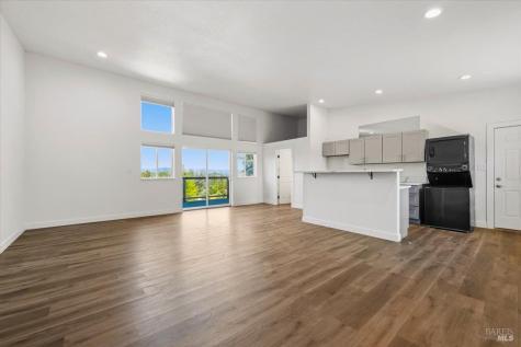 6096 Vine Hill School Road Sebastopol CA 95472