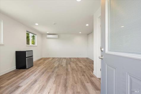 6096 Vine Hill School Road Sebastopol CA 95472
