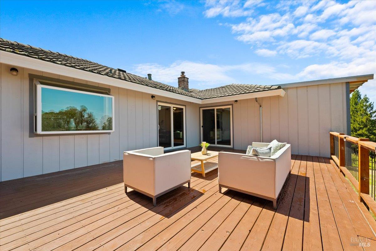 6096 Vine Hill School Road Sebastopol CA 95472