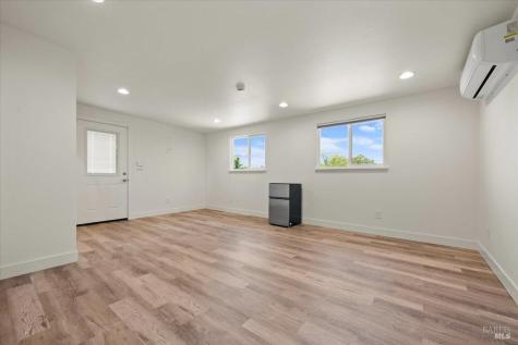 6096 Vine Hill School Road Sebastopol CA 95472