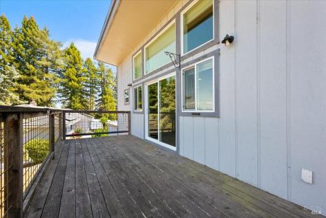 6096 Vine Hill School Road Sebastopol CA 95472