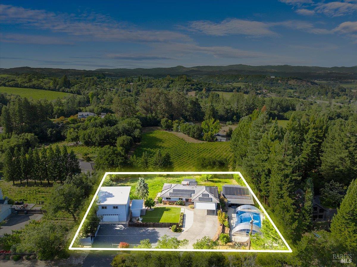 6096 Vine Hill School Road Sebastopol CA 95472