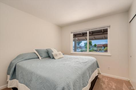 2076 Harrison Street Petaluma CA 94954