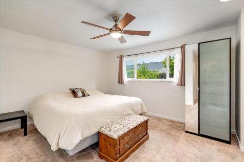 2076 Harrison Street Petaluma CA 94954