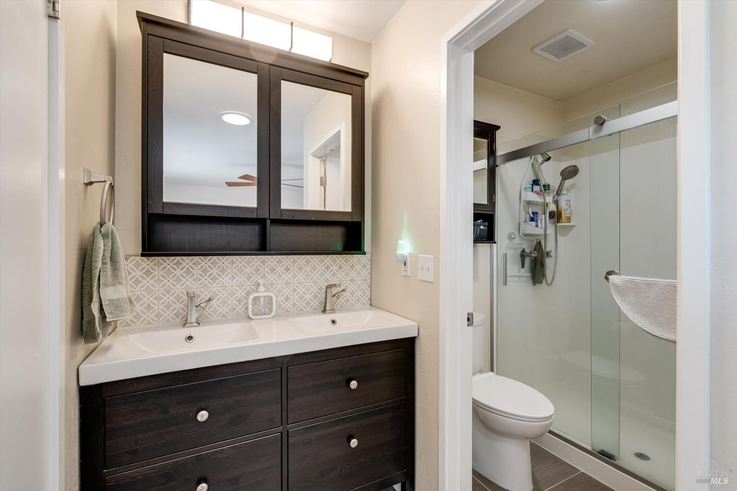 2076 Harrison Street Petaluma CA 94954