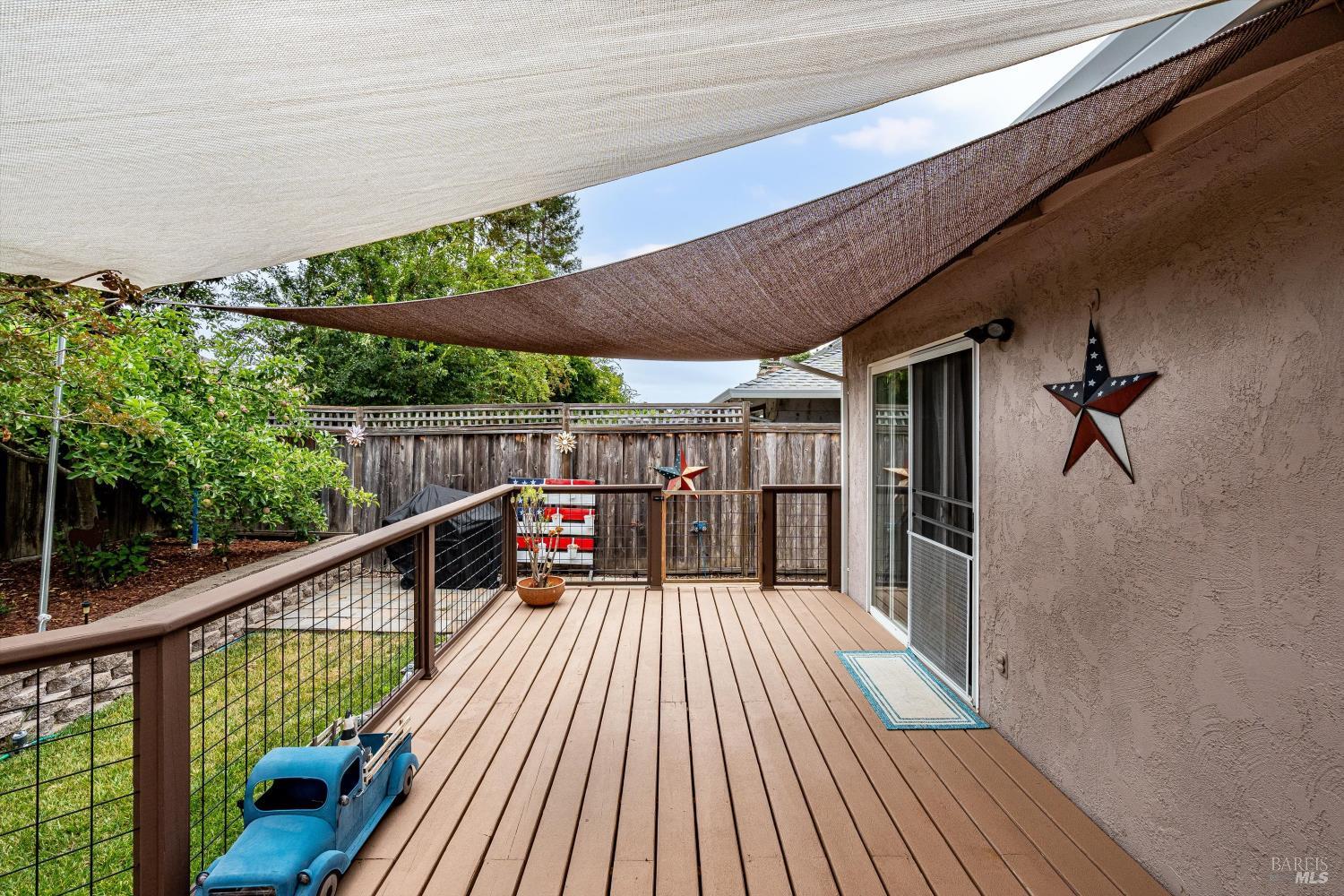 2076 Harrison Street Petaluma CA 94954