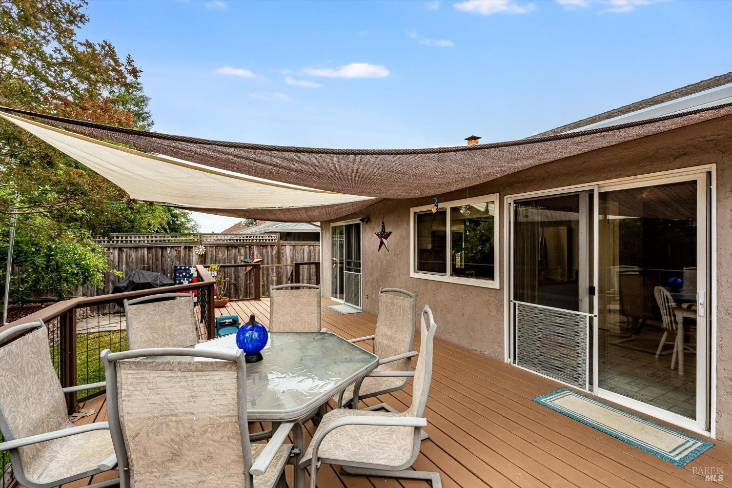 2076 Harrison Street Petaluma CA 94954