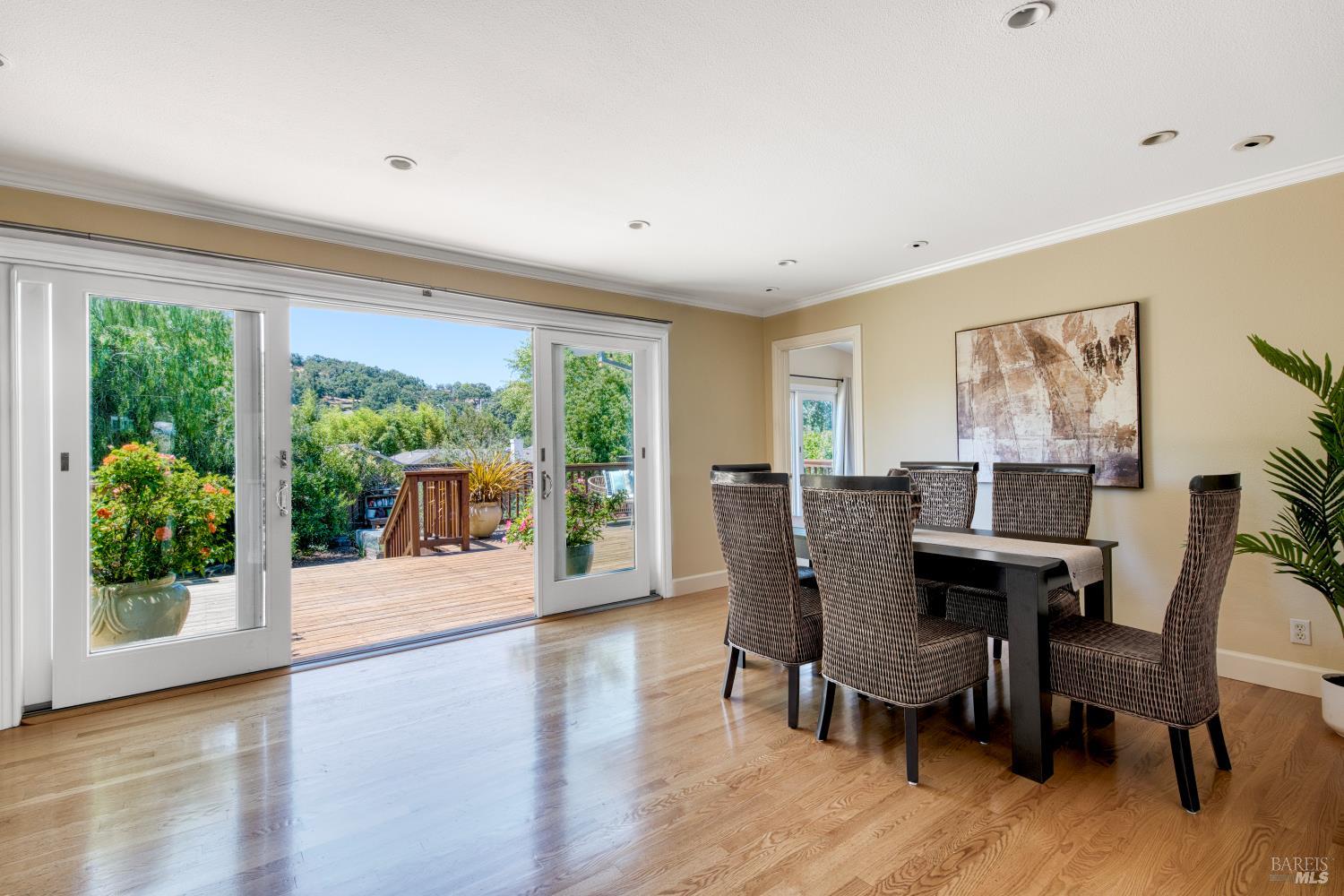 649 Peach Street Novato CA 94945