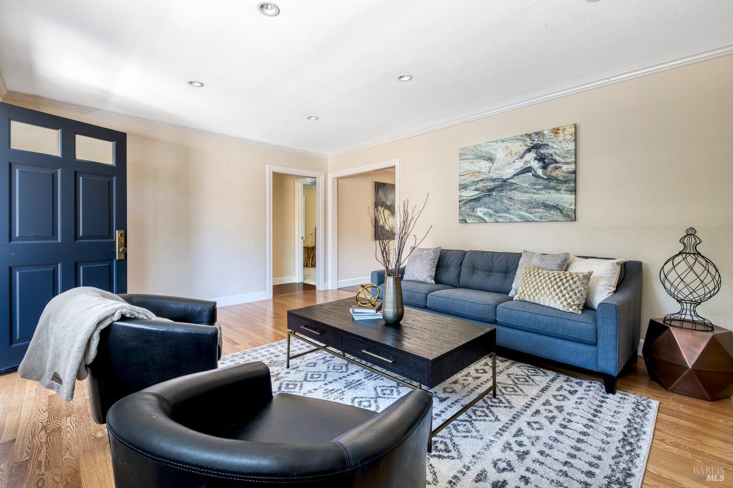 649 Peach Street Novato CA 94945